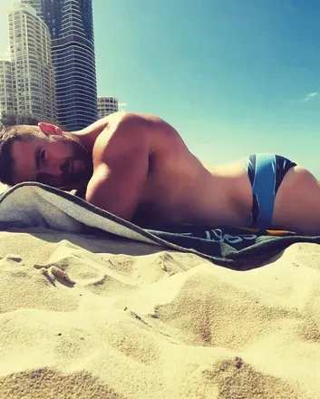 OnlyFans account  ripcurl1981 header 2
