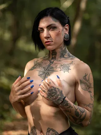OnlyFans cuenta inkedjulzz avatar 1