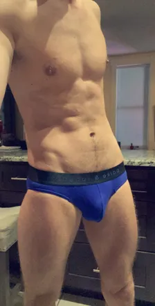 OnlyFans cuenta undieboystl header 2