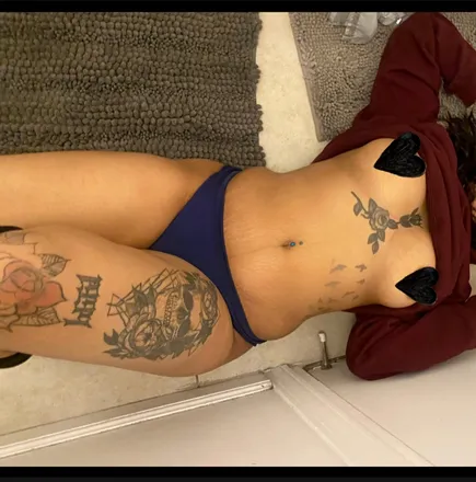 OnlyFans cuenta eatmebaby01 header 2