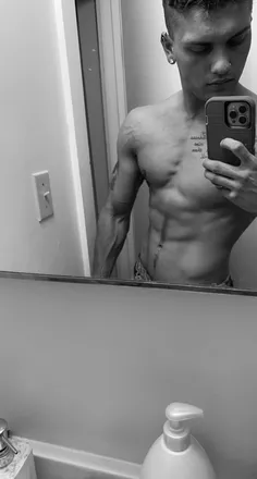 OnlyFans cuenta tatteddilf_69 header 2