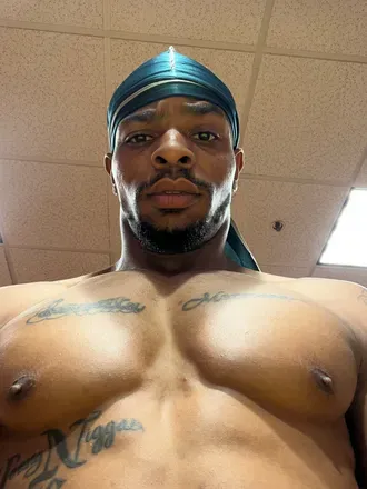 OnlyFans cuenta freakythreezy header 2