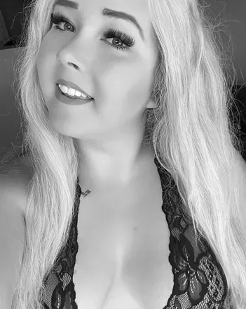 OnlyFans cuenta rosemarie1256 avatar 1