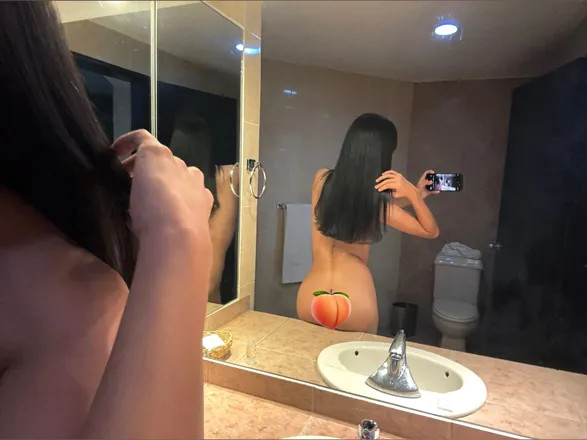 OnlyFans cuenta eliie_g header 2
