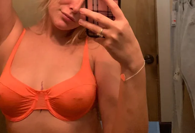 OnlyFans cuenta bambibust444 header 2