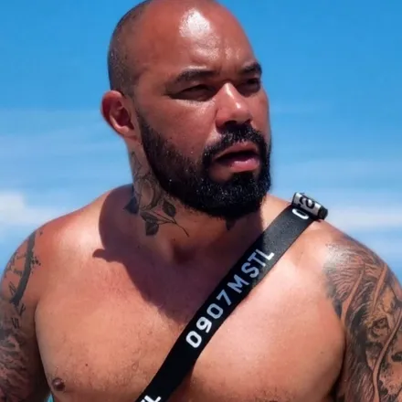 OnlyFans cuenta luiz_latino header 2