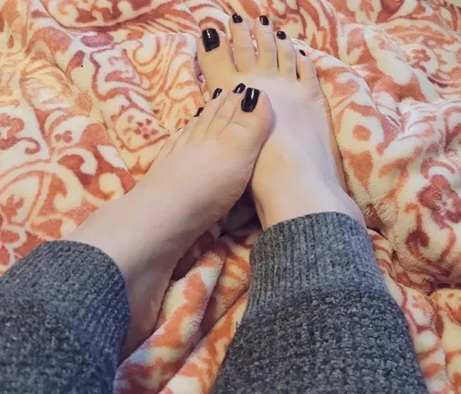 OnlyFans account  annievlad header 2