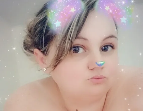 OnlyFans cuenta busty.lusty header 2