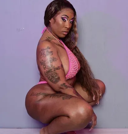OnlyFans cuenta hanamariee avatar 1
