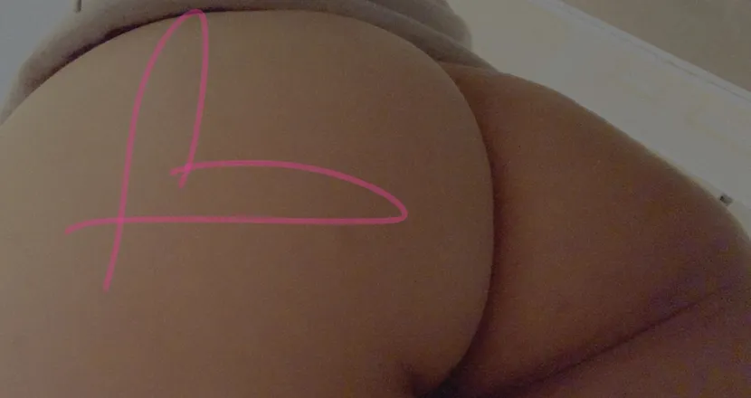 OnlyFans cuenta strawverryxo header 2