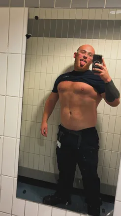 OnlyFans cuenta the.kinky.viking header 2