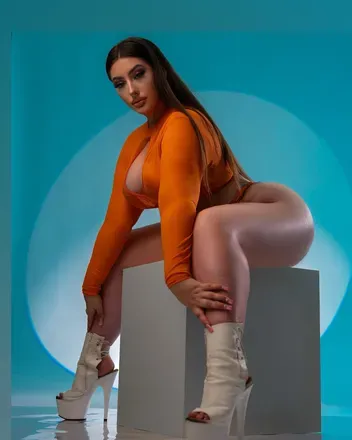 OnlyFans cuenta luxuryyxoxo avatar 1