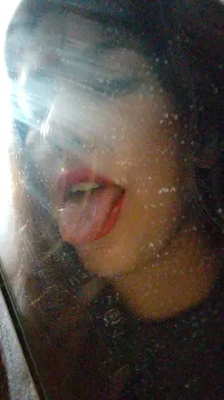 OnlyFans cuenta ojitosmiel96 header 2