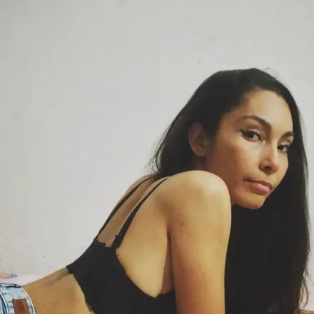 OnlyFans cuenta tsugumi20 header 2