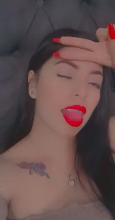 OnlyFans cuenta isabelngmj header 2