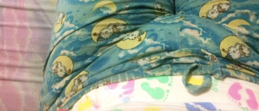 OnlyFans account  peechie header 2