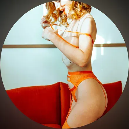 OnlyFans cuenta lunarobbie avatar 1