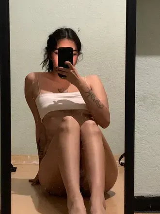 OnlyFans cuenta moonkissesof avatar 1