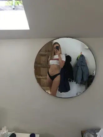 OnlyFans account  victoria1024 avatar 1