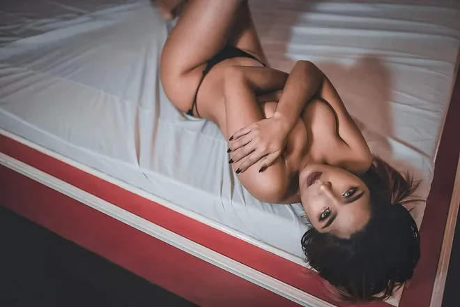 OnlyFans account  heiyee header 2