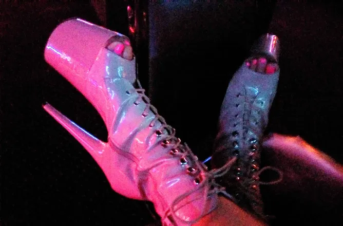OnlyFans cuenta texas_rari_xxx header 2