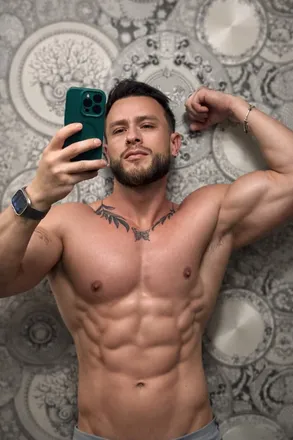 OnlyFans cuenta juanes_ebanpriv header 2