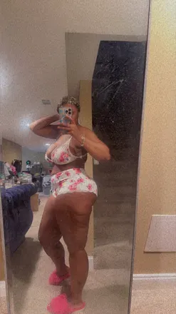 OnlyFans cuenta naturallythickk avatar 1