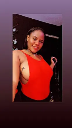 OnlyFans cuenta yaya9803 avatar 1