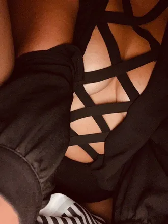 OnlyFans cuenta lovelyyquiin header 2