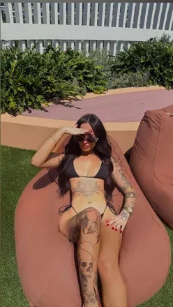OnlyFans cuenta hollovvee avatar 1