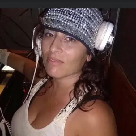 OnlyFans cuenta poeticmoves100 avatar 1