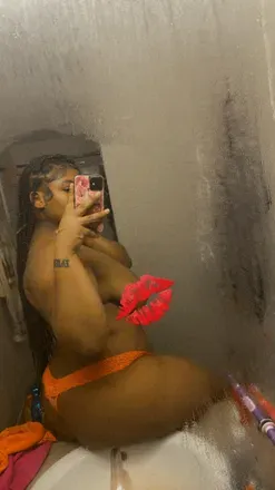 OnlyFans cuenta tastelikekarmel avatar 1