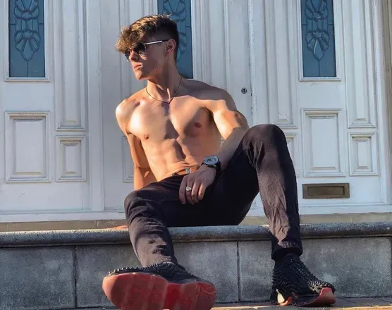OnlyFans cuenta olivernibs header 2