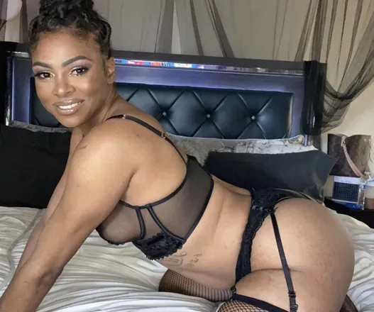 OnlyFans cuenta mariechantellesf header 2