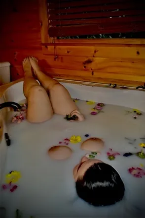 OnlyFans cuenta snowbunnykenz header 2