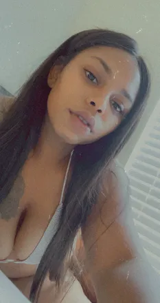 OnlyFans cuenta classyzah header 1