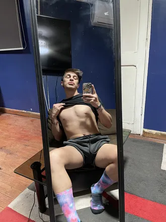 OnlyFans cuenta papox19 header 2