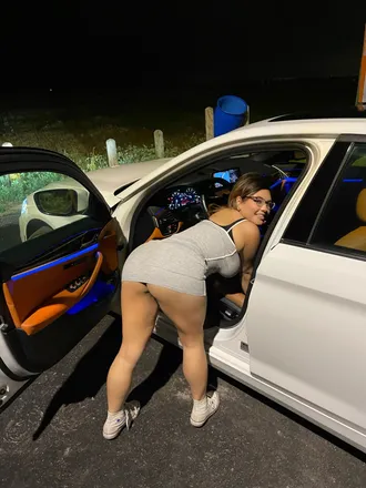 OnlyFans cuenta tuestbellee header 2