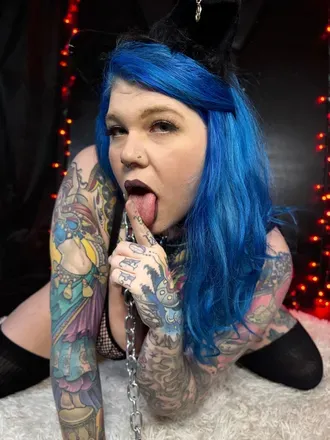 OnlyFans cuenta thebuxomgusher avatar 1