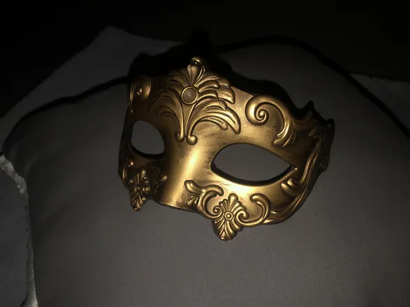 OnlyFans cuenta goldmasqbb01 header 2