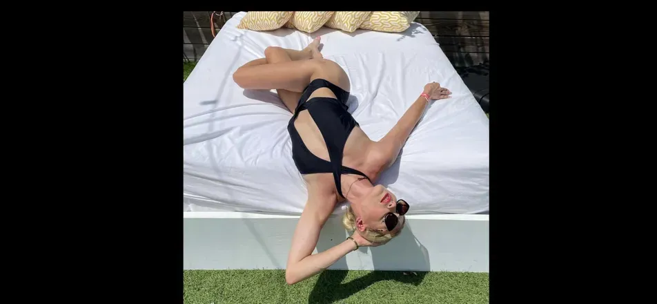 OnlyFans cuenta scarlettparkerofficial header 2