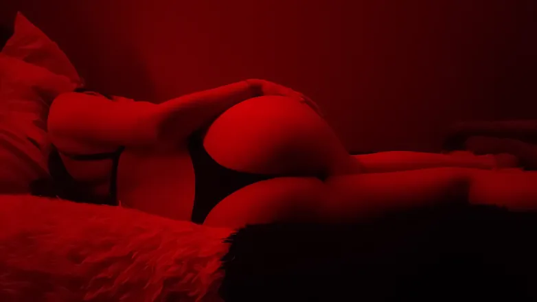 OnlyFans cuenta luci_dhamm header 2