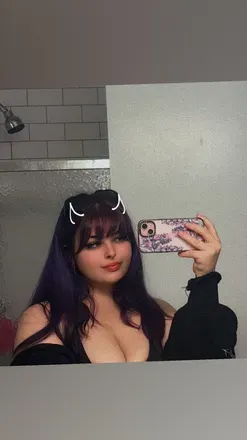 OnlyFans cuenta gloomiecutie avatar 1
