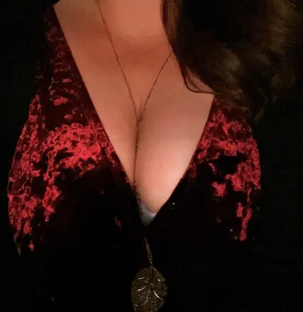 OnlyFans cuenta loreleilovesit86 header 2
