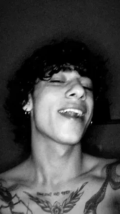 OnlyFans cuenta alex_averga99 header 2