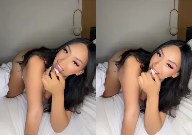 OnlyFans cuenta vixxenn8 header 2