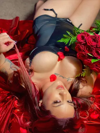 OnlyFans cuenta champagnebabii header 2