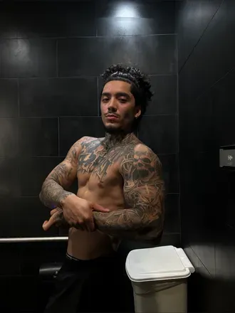 OnlyFans cuenta damnthatsjonjon avatar 1