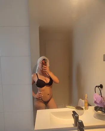 OnlyFans cuenta carosweet header 2