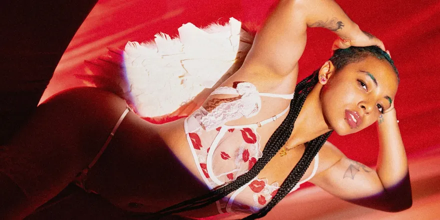 OnlyFans cuenta zerellaskies header 2